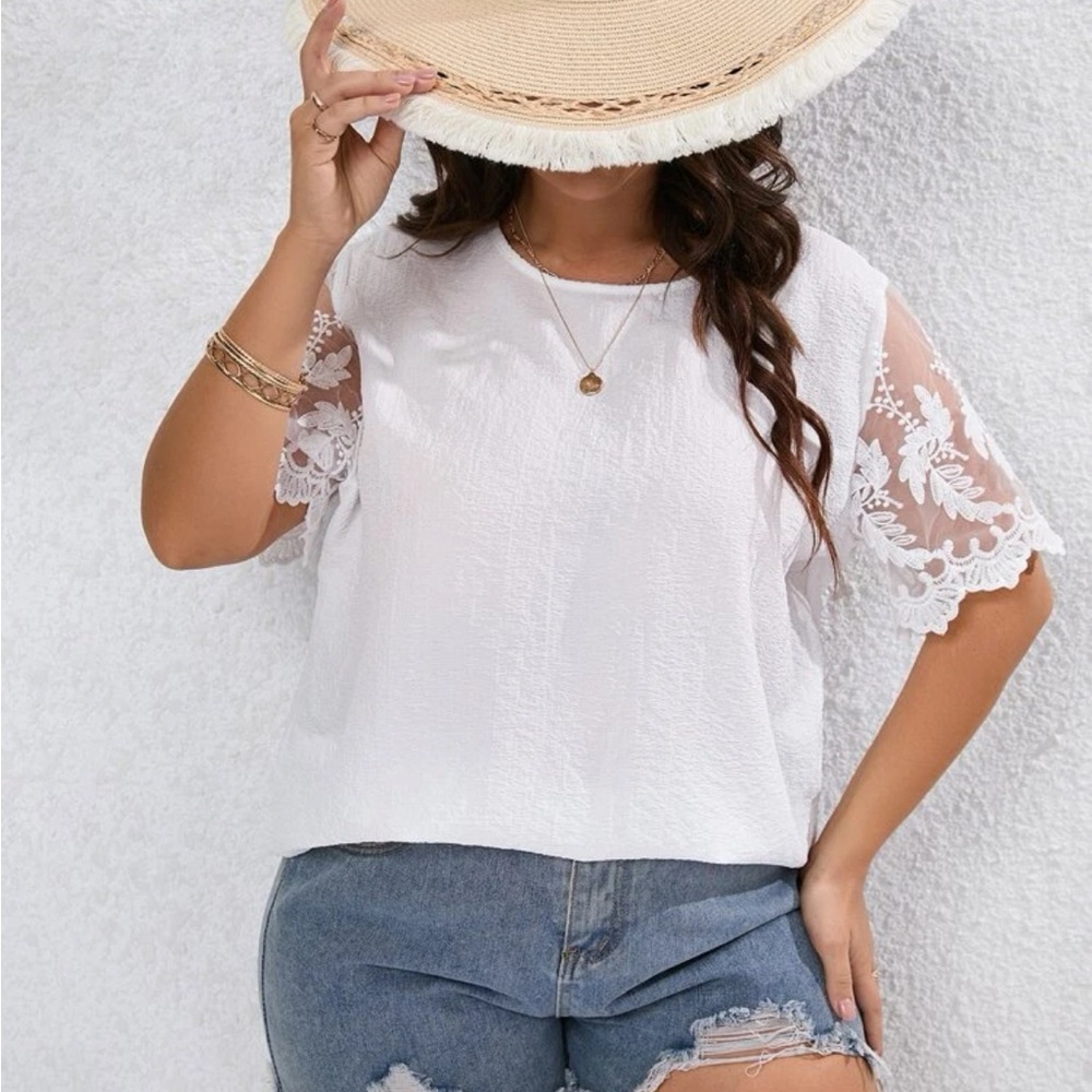 Plus size lace sleeve blouse